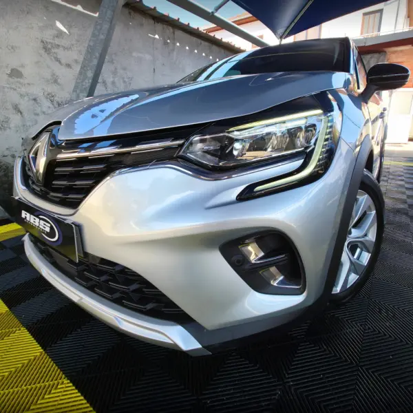 Renault Captur 1.0 TCe Intens 7