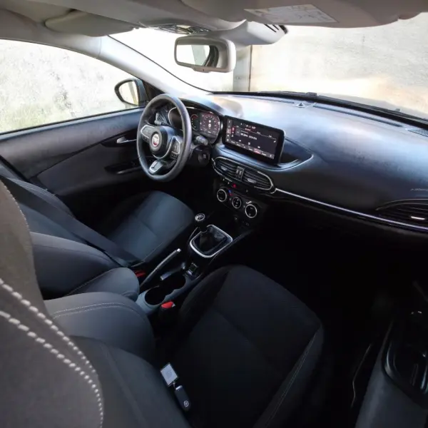 Fiat Tipo Station Wagon 1.3 Multijet City Life 8