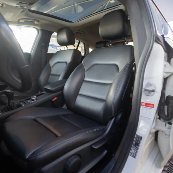 Mercedes-Benz CLA 180 8