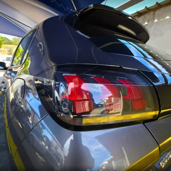 Peugeot 208 1.6 BlueHDi Active 15