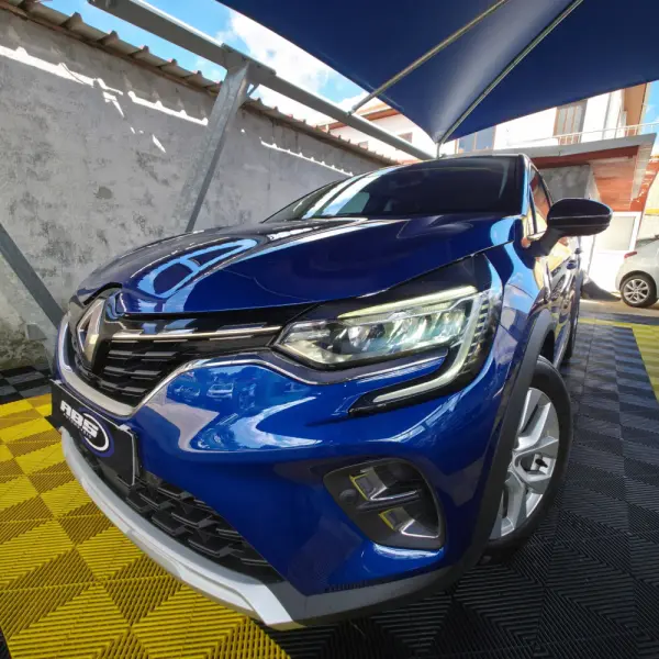 Renault Captur 1.0 TCe Intens 7