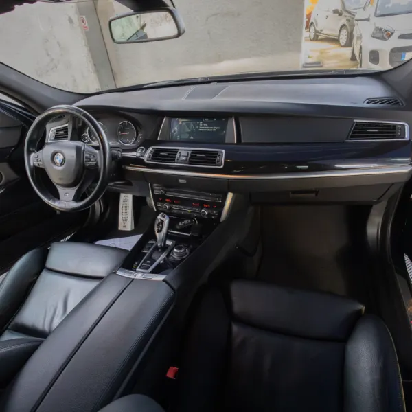 BMW 520 Gran Turismo d Pack M 15