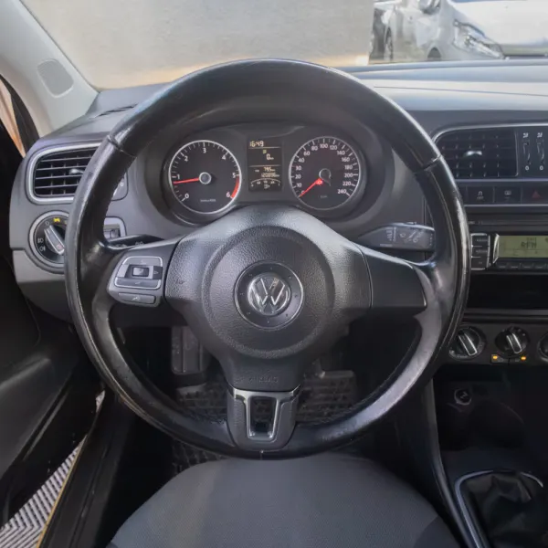 Volkswagen Polo 14