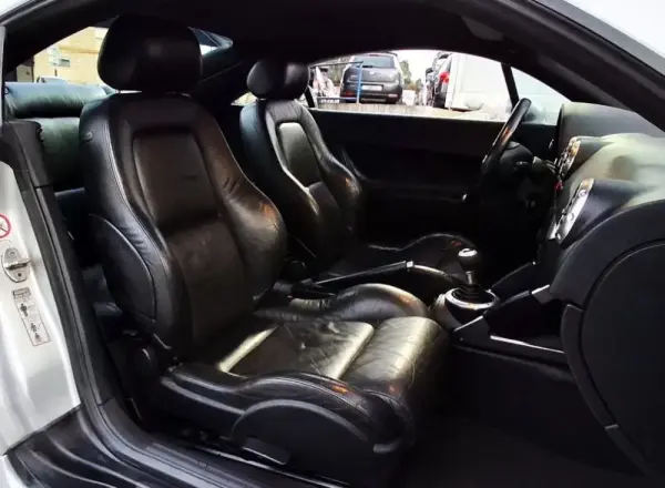 Audi TT Coupé 1.8 T 11