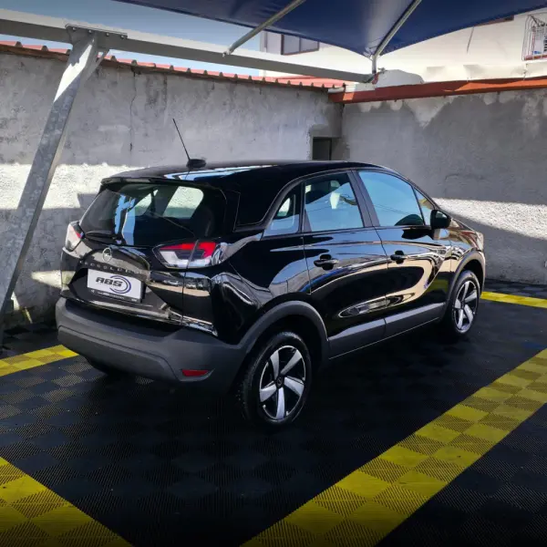 Opel Crossland 1.2 T Elegance 2