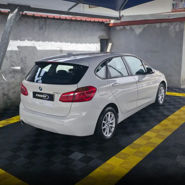 BMW 216 Active Tourer d Advantage 2