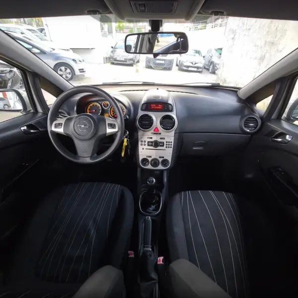 Opel Corsa 1.2 Enjoy 15