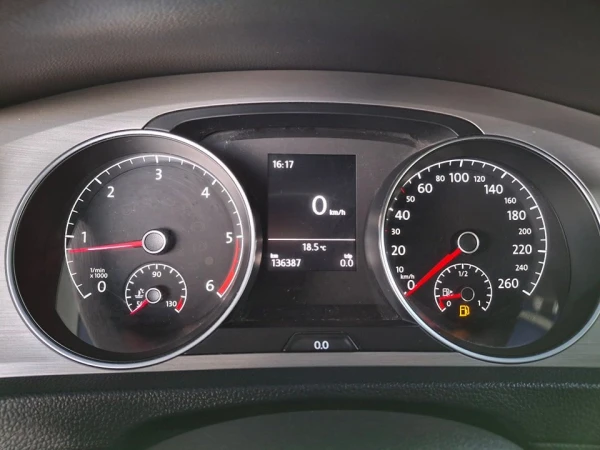 Volkswagen Golf Variant 1.6 TDi Confortline 7