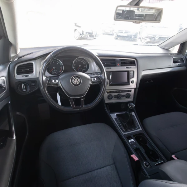 Volkswagen Golf Variant 1.6 TDi BlueMotion Confortline 11