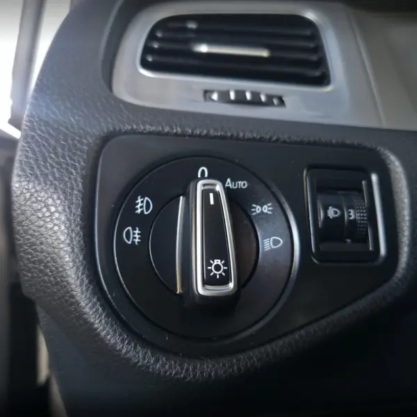 Volkswagen Golf Variant 1.6 TDi BlueMotion Confortline 21