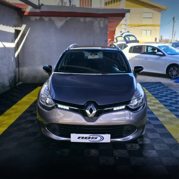 Renault Clio 1.5 dCi Dynamique S 2