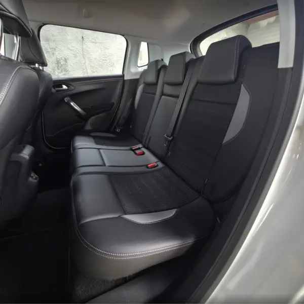 Peugeot 2008 1.2 PureTech Allure 25
