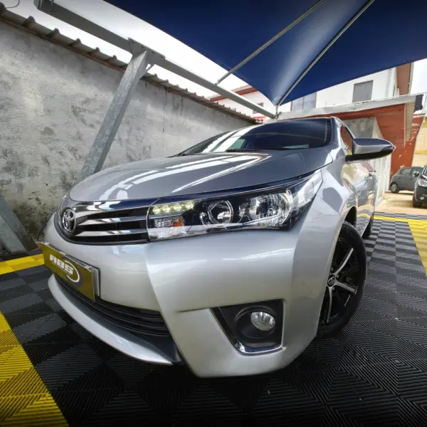 Toyota Corolla 1.33 VVT-i Exclusive 7