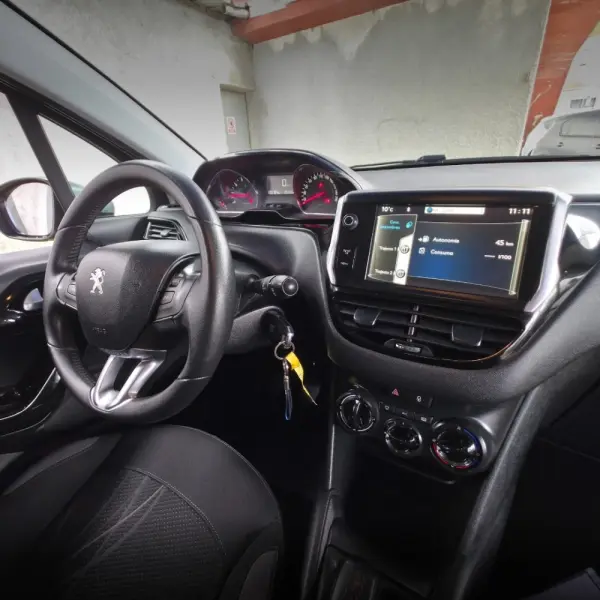 Peugeot 208 1.2 PureTech Active 7