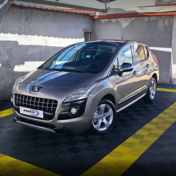 Peugeot 3008 1.6 HDi Executive 1