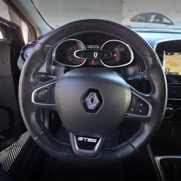 Renault Clio 0.9 TCe GT Line 12