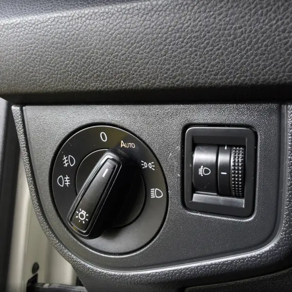 Volkswagen Polo 1.0 Trendline 32
