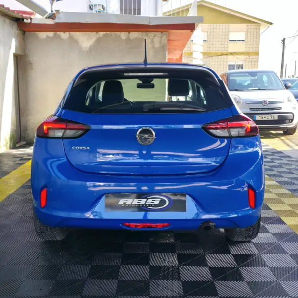 Opel Corsa 1.2 Elegance 6