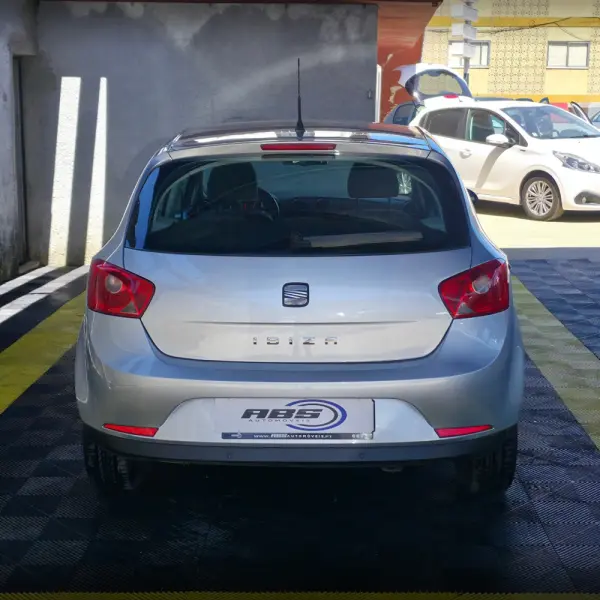 SEAT Ibiza 1.2 12V Style 10