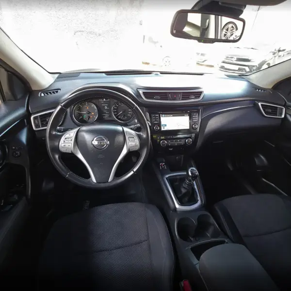 Nissan Qashqai 1.5 dCi Tekna Premium 18 360 17