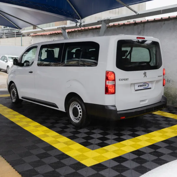 Peugeot Traveller 1.5 BlueHDi 9Lug - Long 4