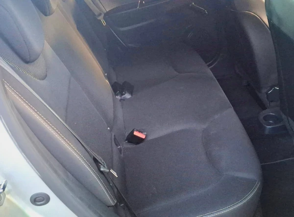 Renault Clio 1.5 dCi Dynamique S 14