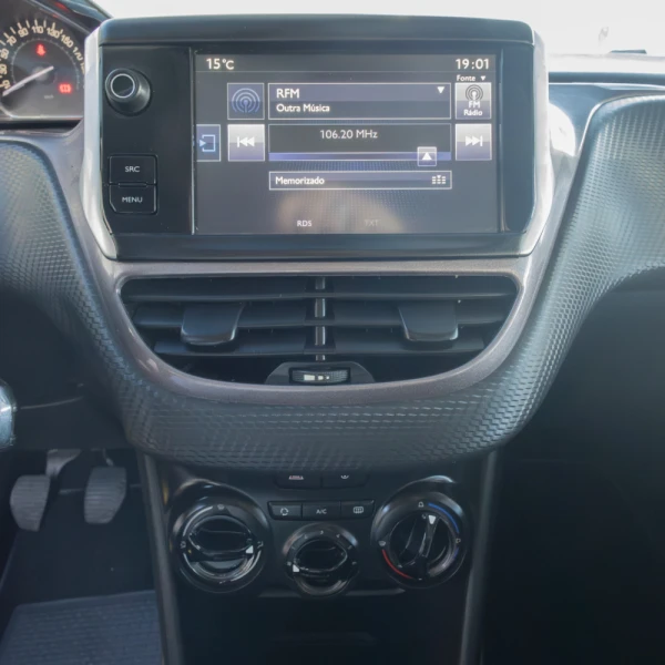 Peugeot 2008 1.4 HDi Active 16