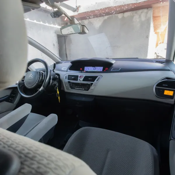 Citroën C4 Picasso 1.6 HDi Confort RFM CMP6 14