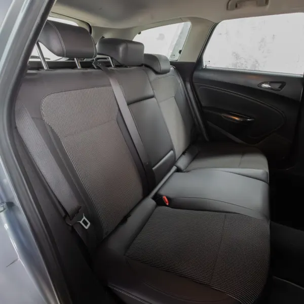 Opel Astra 1.3 CDTi Cosmo Start/Stop 9