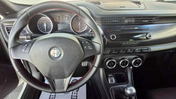 Alfa Romeo Giulietta 1.6 JTDm Progression 11