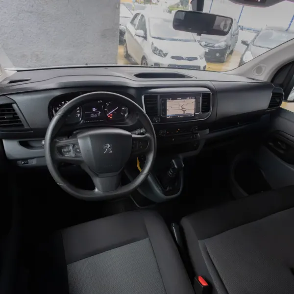 Peugeot Traveller 1.5 BlueHDi 9Lug - Long 19