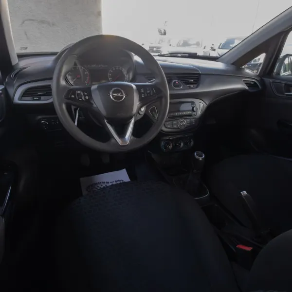 Opel Corsa 1.2 Enjoy 12