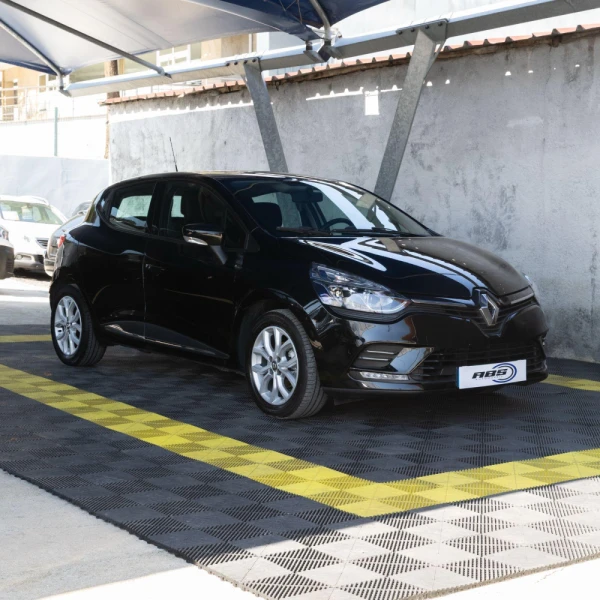 Renault Clio 0.9 TCe Limited Edition 3