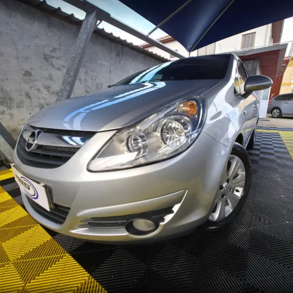 Opel Corsa 1.2 Enjoy 5