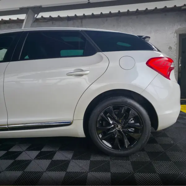 Citroen DS5 2.0 HDi Hybrid4 Sport Chic CMP6 10
