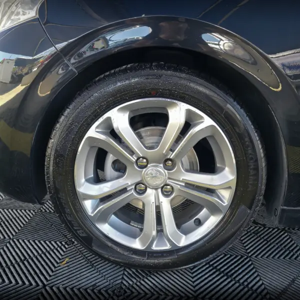 Peugeot 208 1.4 VTi Access 7