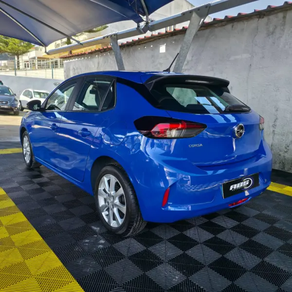 Opel Corsa 1.2 Elegance 4