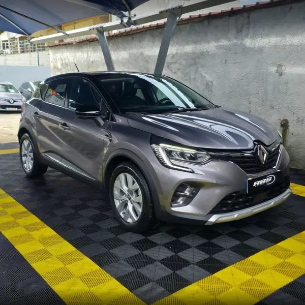 Renault Captur 1.0 TCe Intens 3