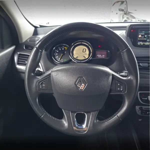 Renault Mégane Sport Tourer ENERGY TCe 115 Start & Stop Bose Edition 18