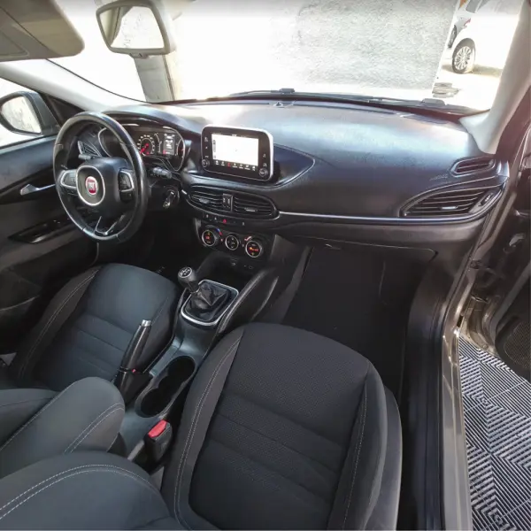 Fiat Tipo 1.3 M-Jet Mirror 24