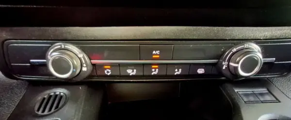 Peugeot Partner Outro 15