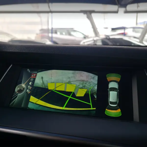 BMW 520 Gran Turismo PACK M 19