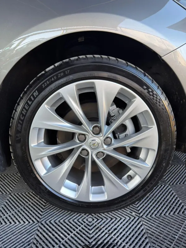 Opel Astra Sports Tourer 14