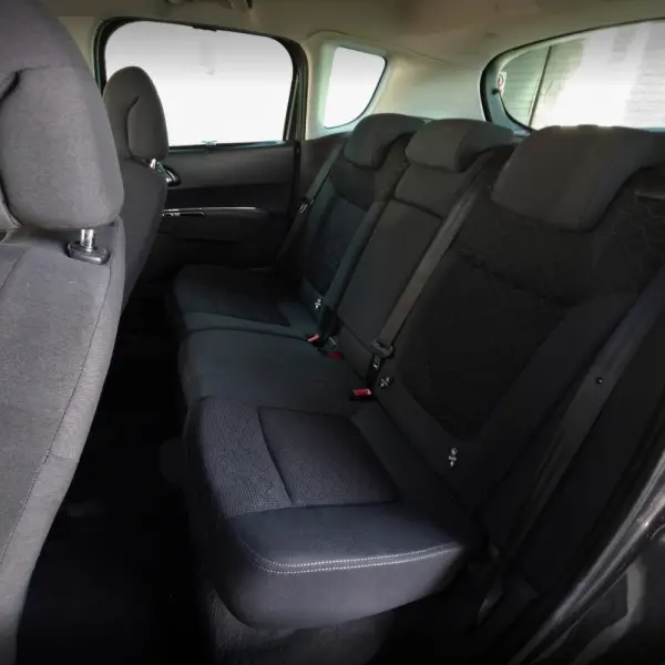 Peugeot 3008 1.6 BlueHDi Style 21
