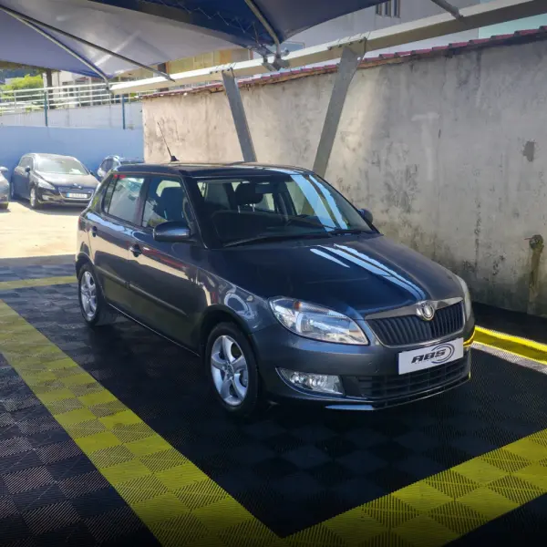 Skoda Fabia 1.2 TSI Active Plus 3