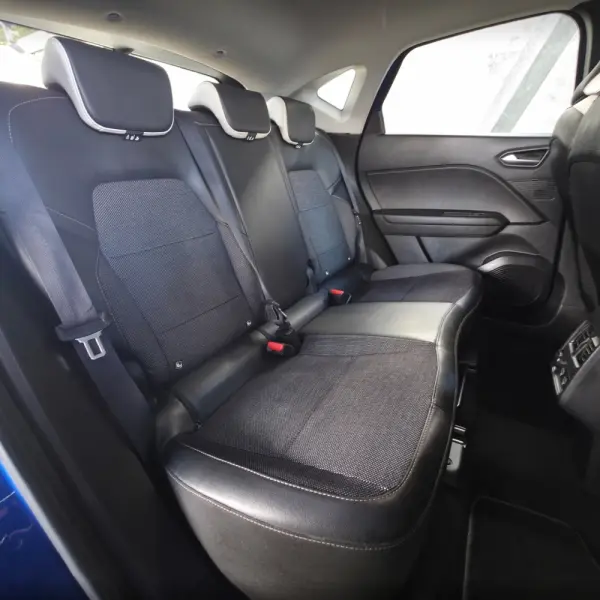 Renault Captur 1.0 TCe Intens 38