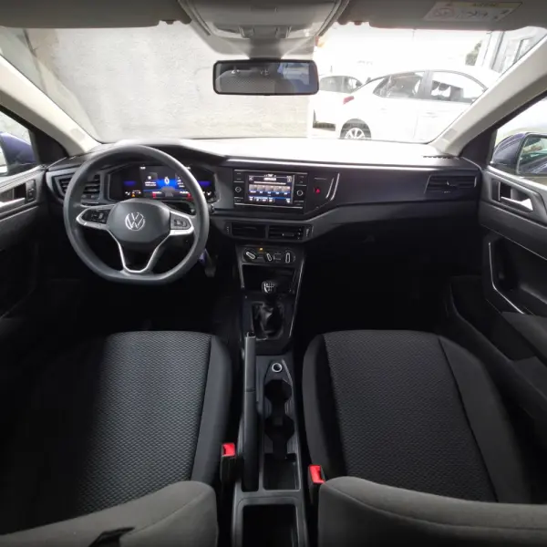 Volkswagen Polo 1.0 Trendline 21