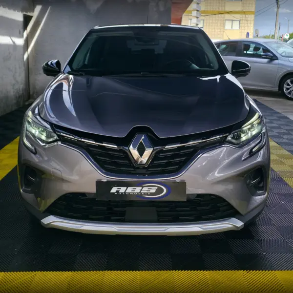 Renault Captur 1.0 TCe Intens 5