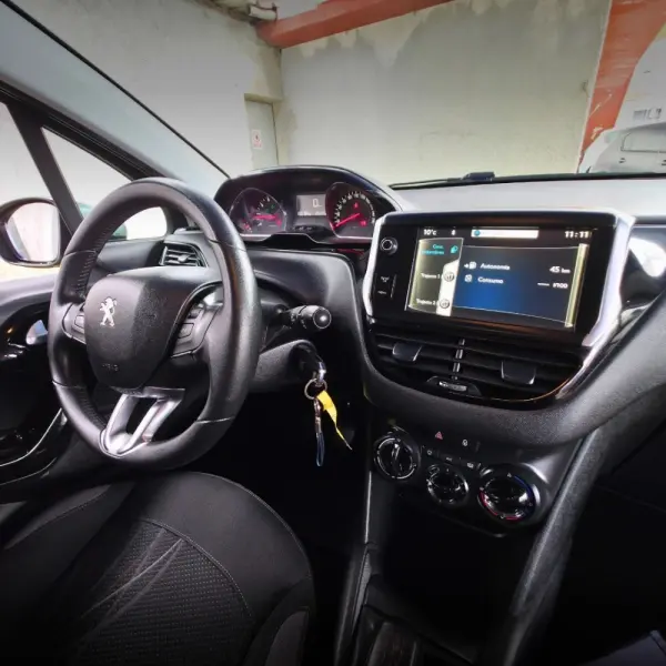 Peugeot 208 1.2 PureTech Active 9