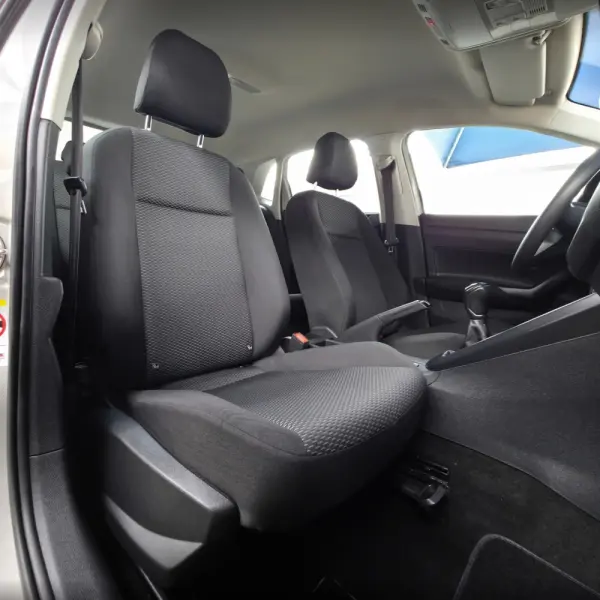 Volkswagen Polo 1.0 Trendline 36